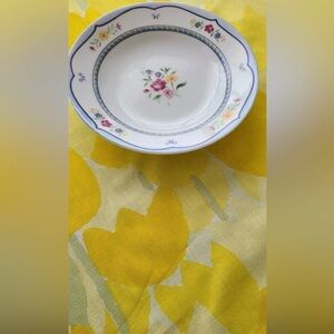 Vintage Vera Neumann Yellow Tulip Table Cloth